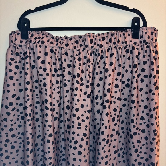 Women's Flared Midi Pleated Skirt with Polka Dots Size 3XL - Picture 4 of 6